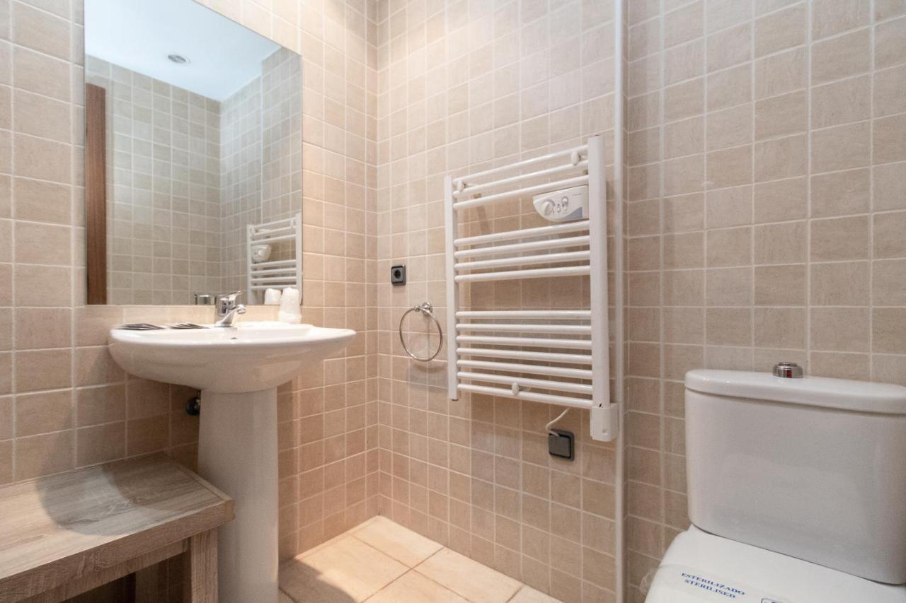 Apartamentos Araco 3000 パス・デ・ラ・カサ エクステリア 写真